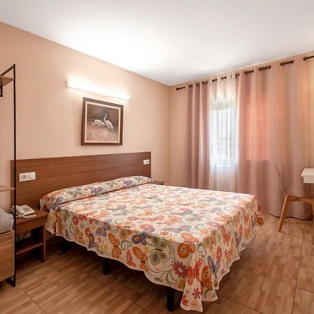 Hotel Silvia Empuriabrava Dış mekan fotoğraf