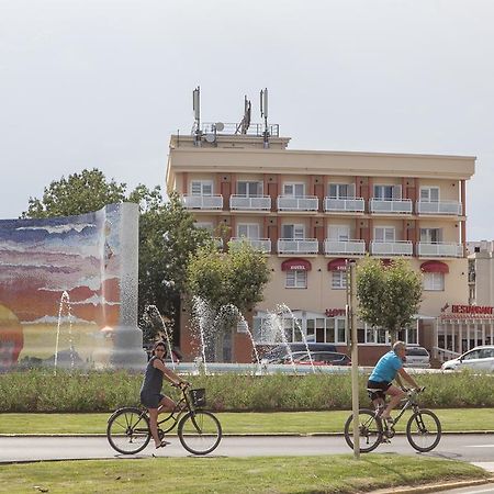 Hotel Silvia Empuriabrava Dış mekan fotoğraf