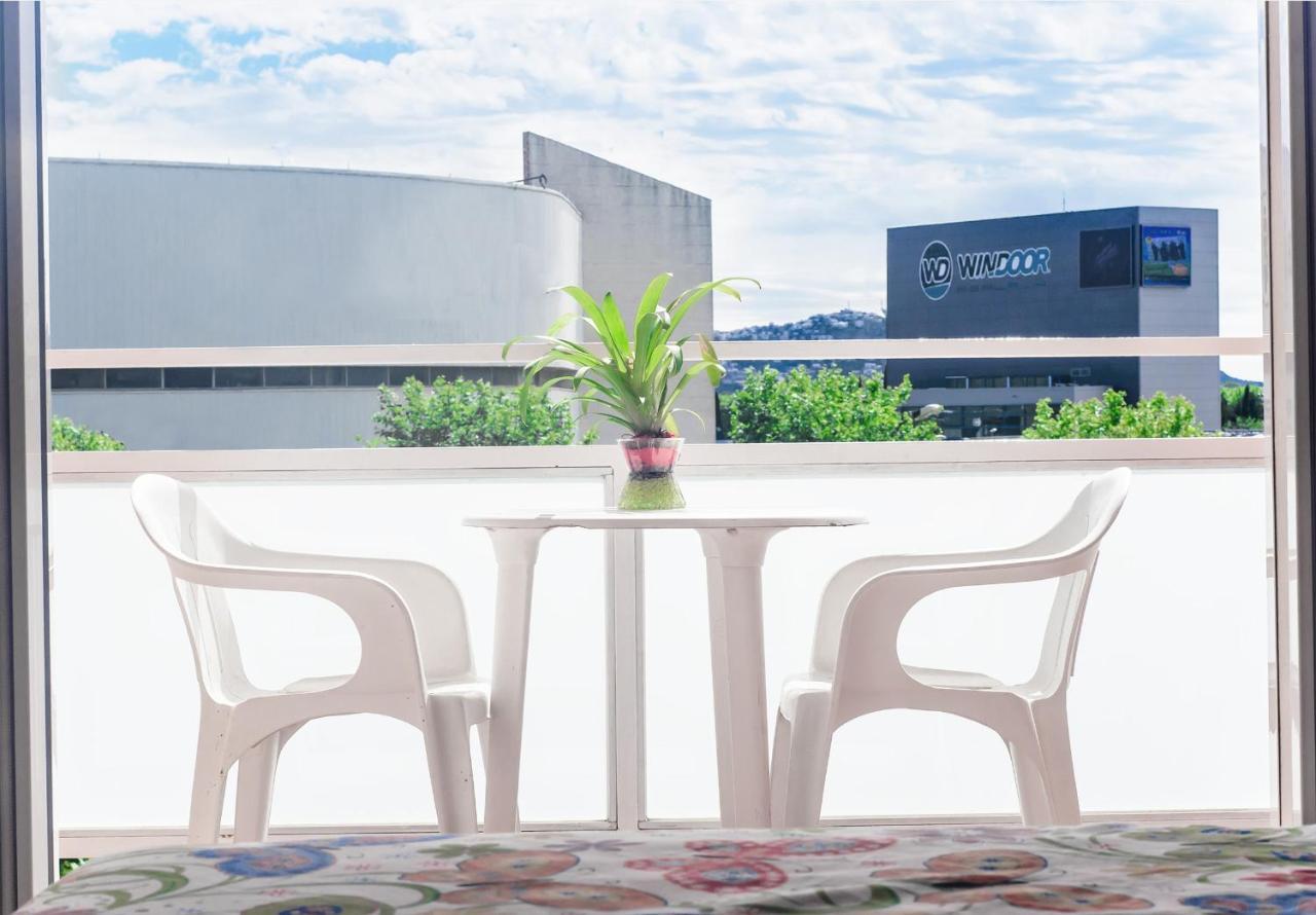 Hotel Silvia Empuriabrava Dış mekan fotoğraf