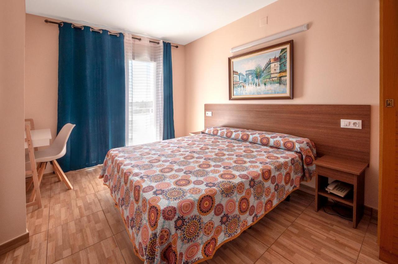 Hotel Silvia Empuriabrava Dış mekan fotoğraf