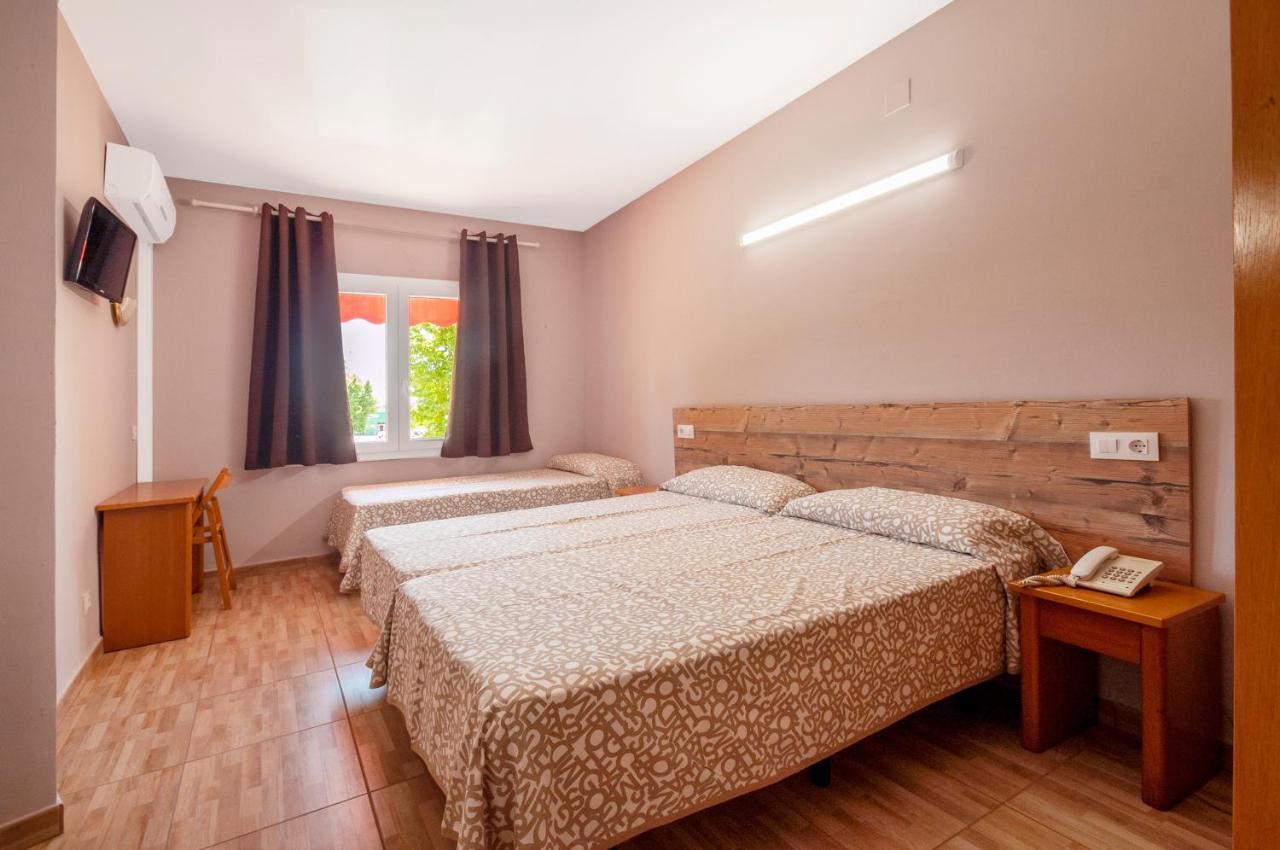 Hotel Silvia Empuriabrava Dış mekan fotoğraf
