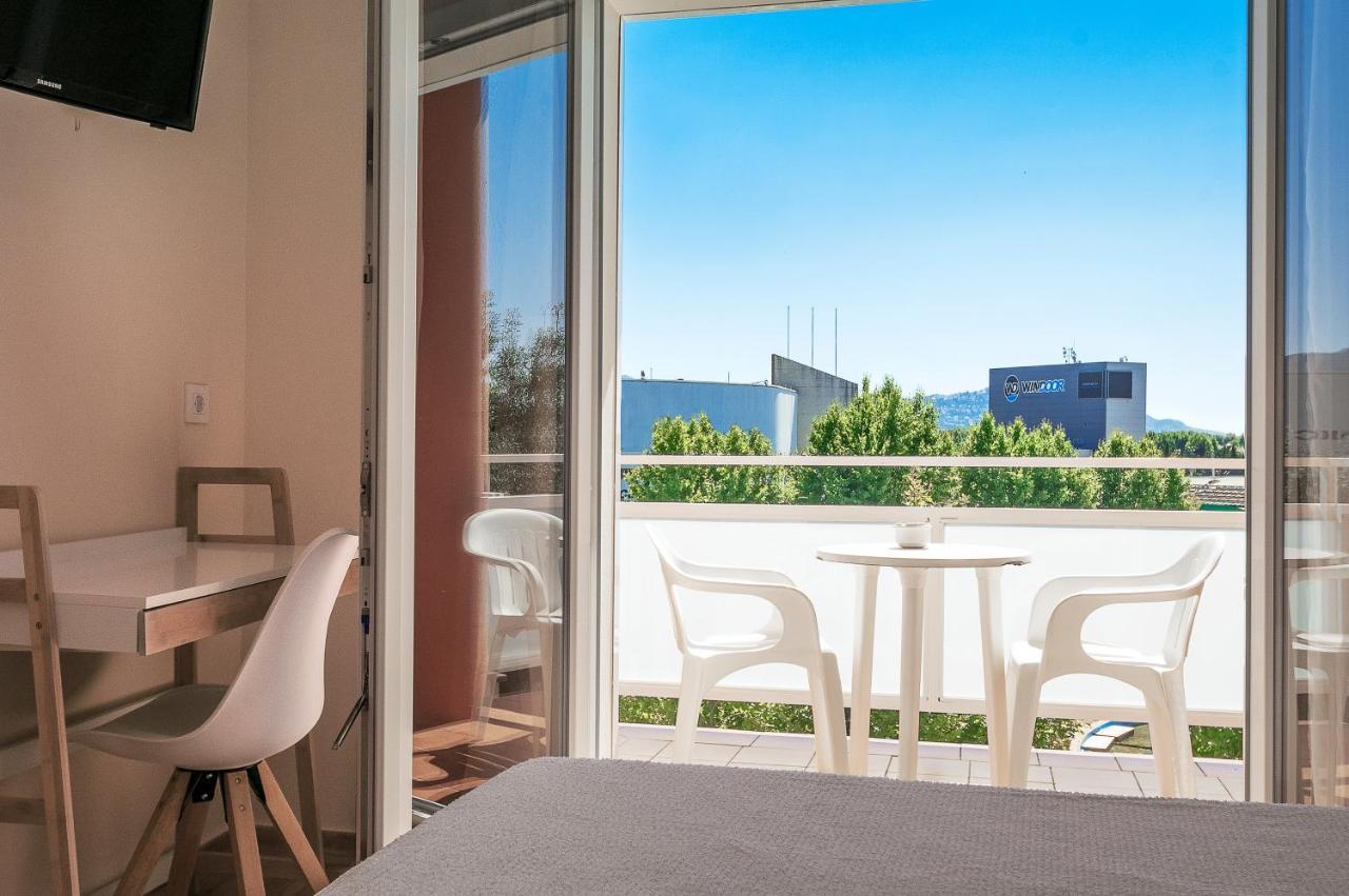 Hotel Silvia Empuriabrava Dış mekan fotoğraf