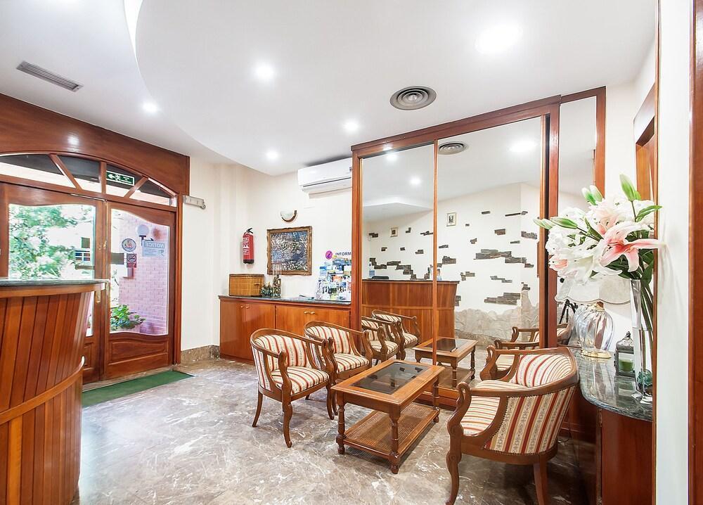 Hotel Silvia Empuriabrava Dış mekan fotoğraf