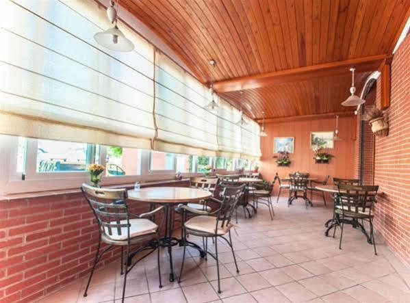 Hotel Silvia Empuriabrava Dış mekan fotoğraf